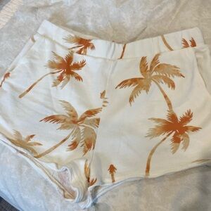 Z Supply cotton short. Like new. Size S